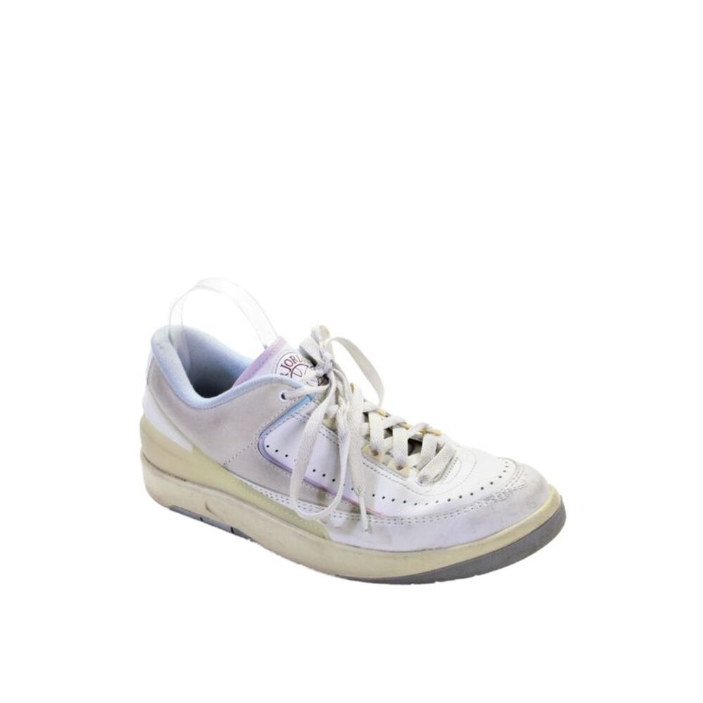 Air Jordan Womens 2 Retro Low "Look, Up in the Air" Sneakers White Size 9